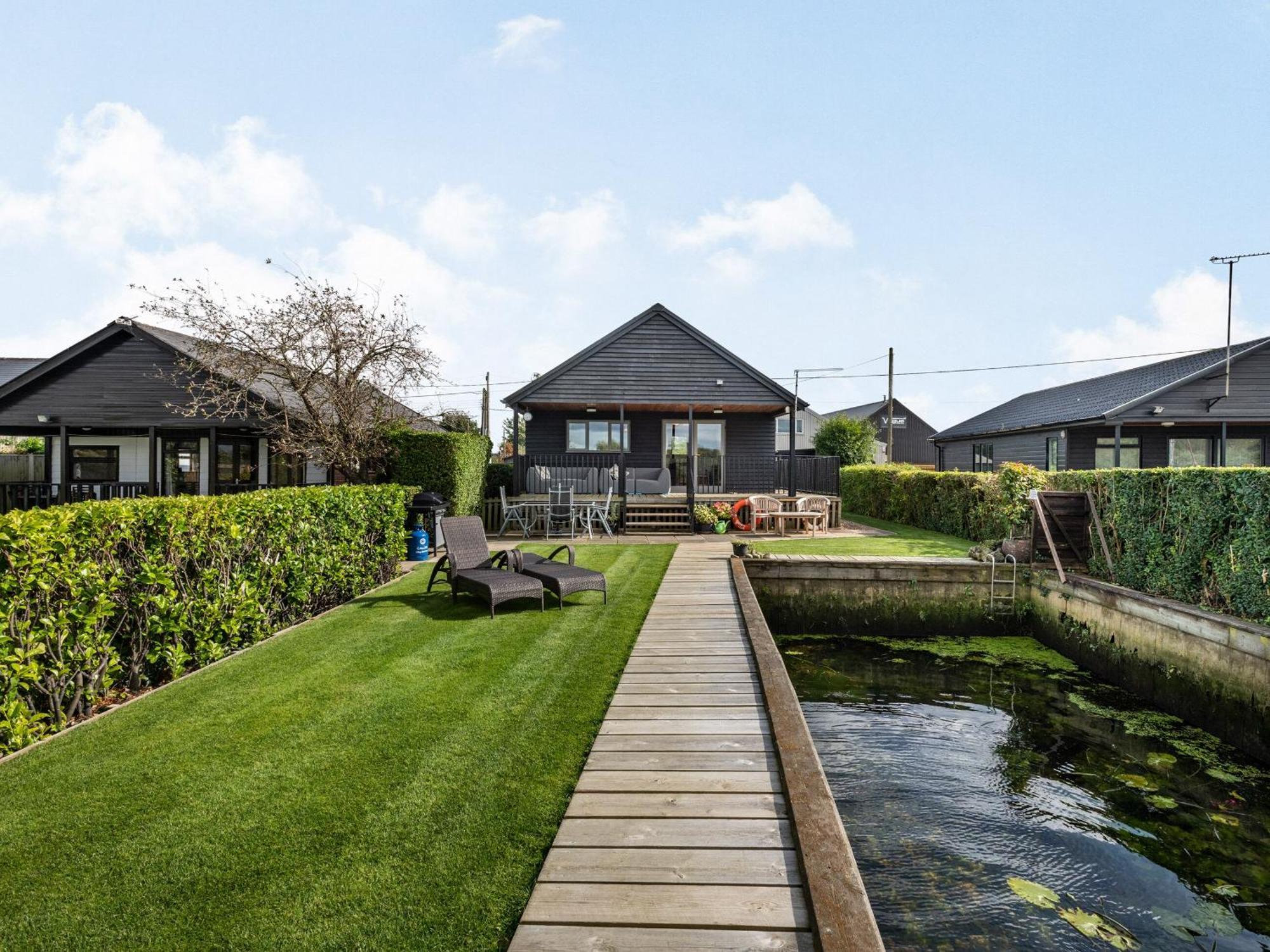 Sunset Lodge Brundall ภายนอก รูปภาพ