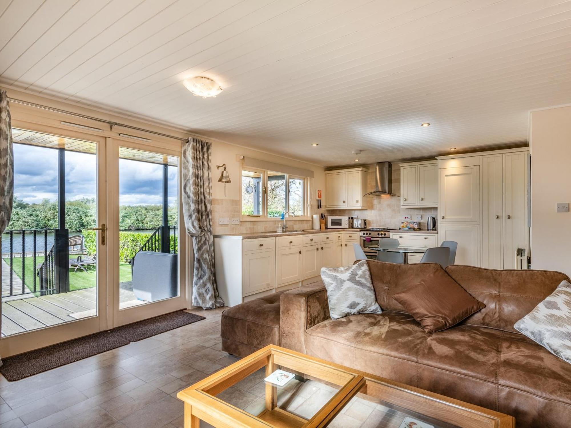 Sunset Lodge Brundall ภายนอก รูปภาพ
